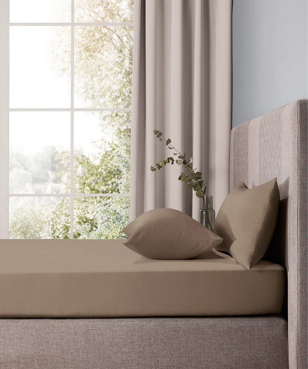Black Premium TENCEL™ Taupe – Ambiente