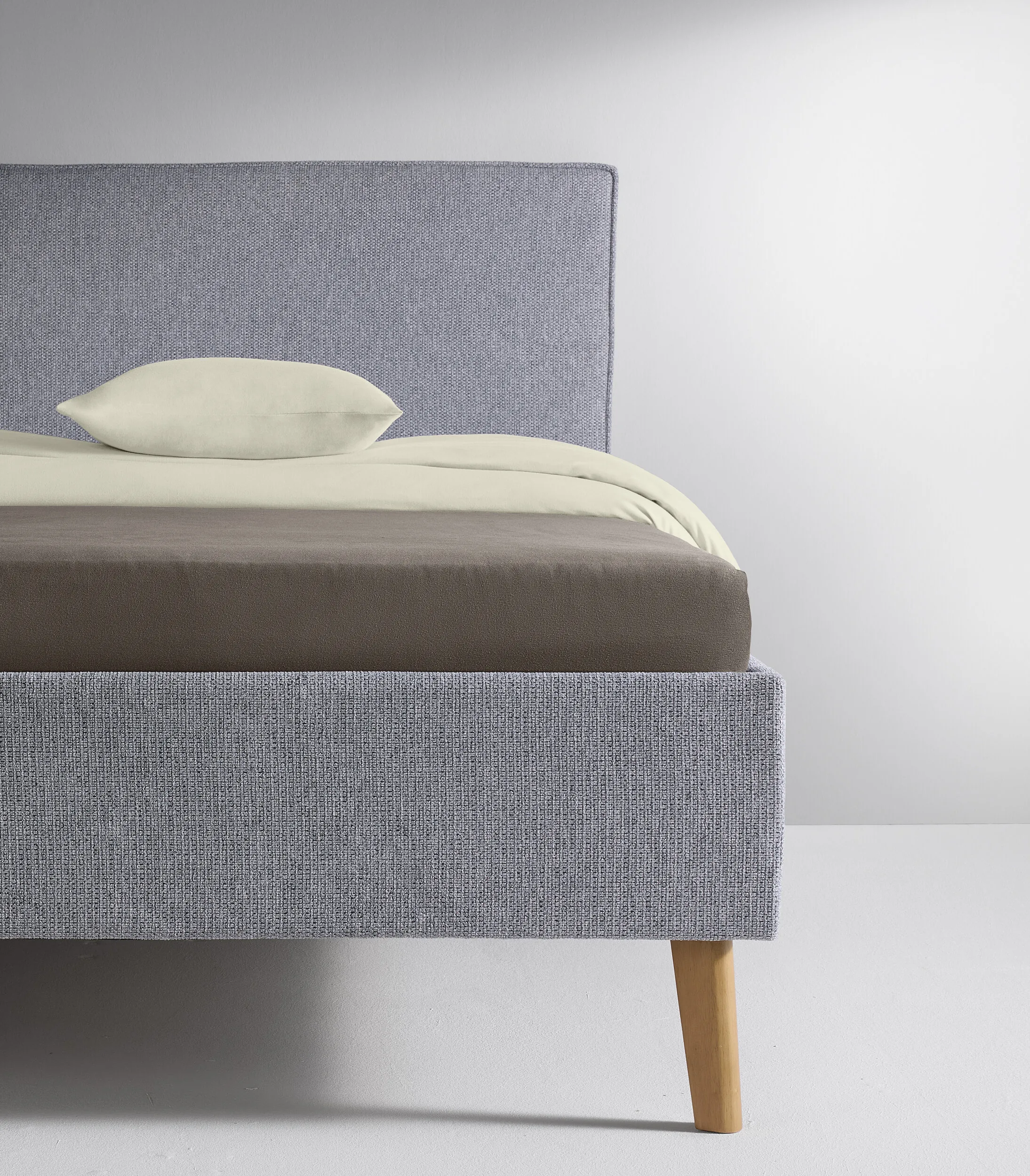 fleuresse-Comfort 1117 Espresso – Ambiente