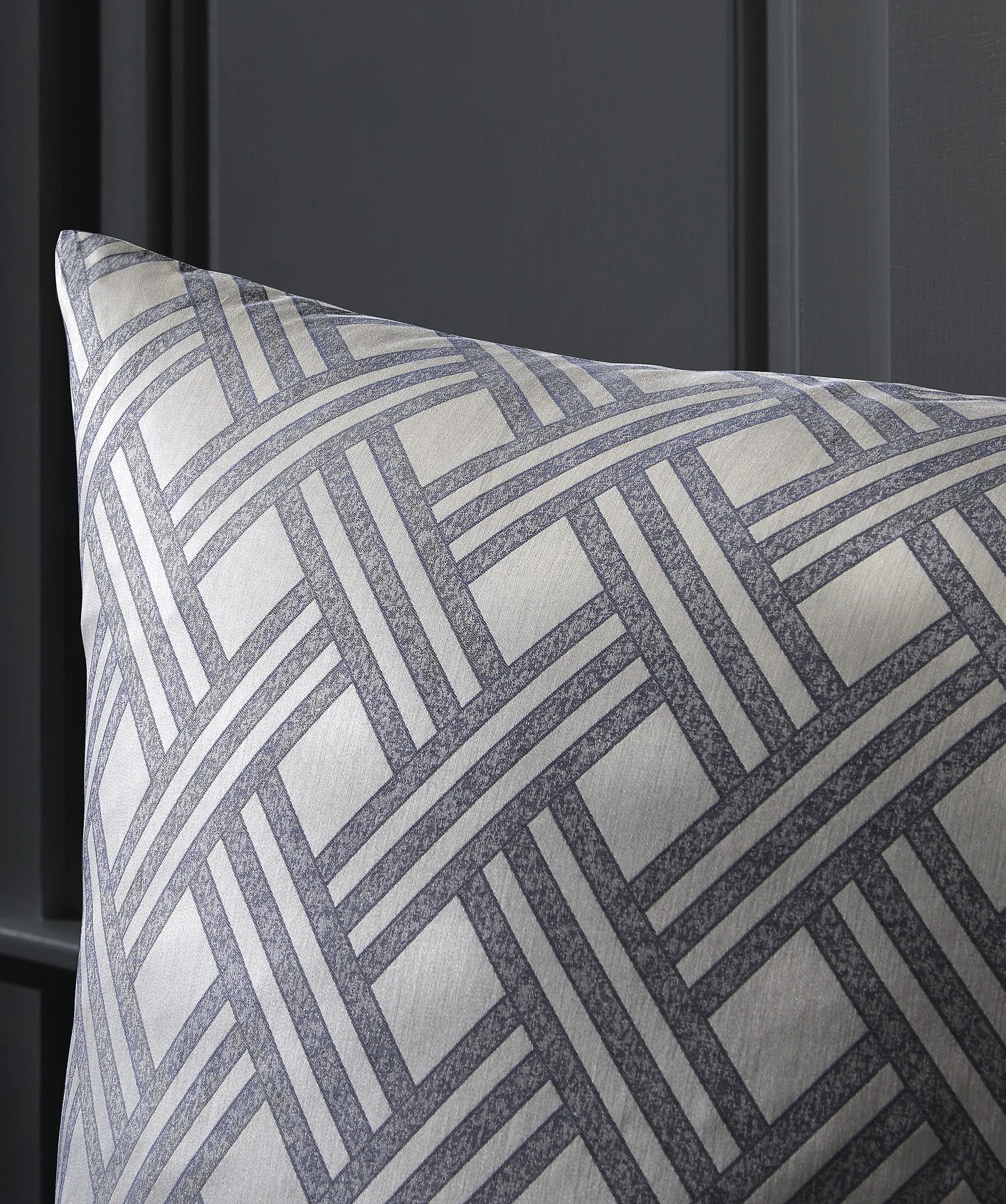 Black Premium Damast Grau – Detail