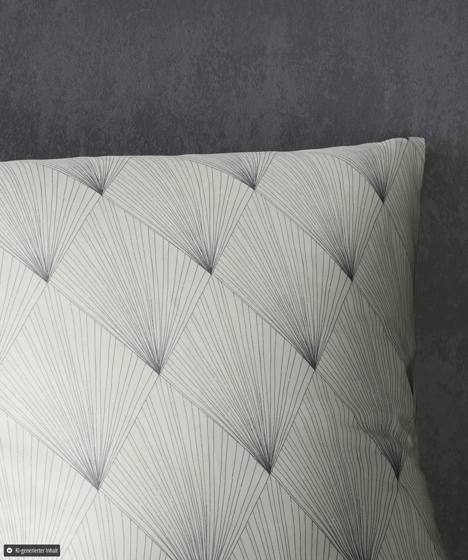 Black Premium Schweizer Satin Creme – Detail